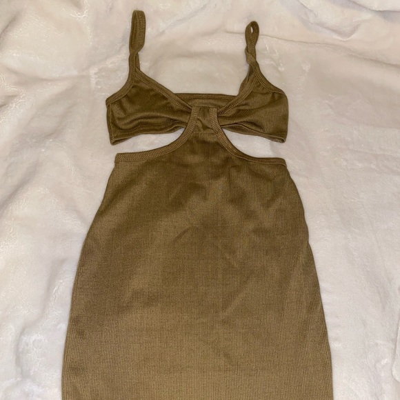 Olive green cut out dress! - Picture 1 of 5